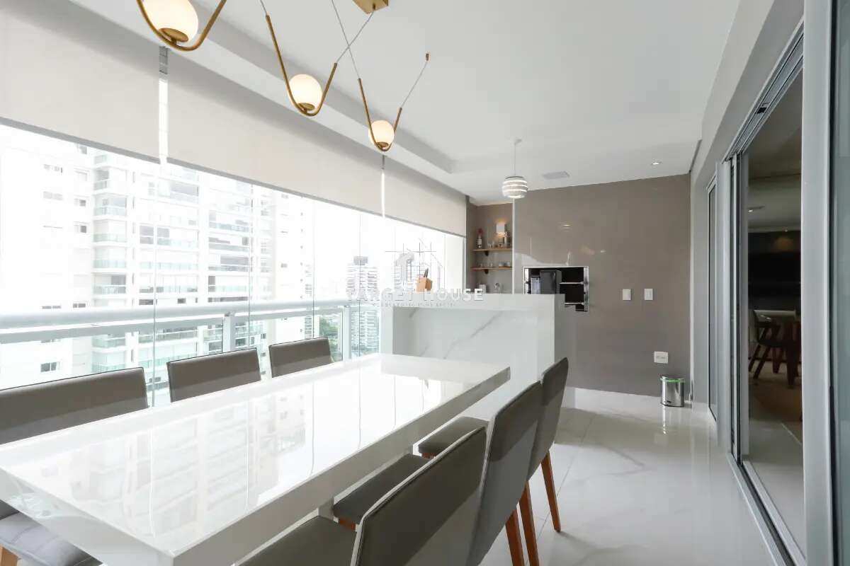 Apartamento à venda Jardim das Perdizes | 4 quartos sendo 2 suítes | 3 vagas | 159m²