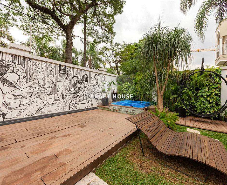 Casa de condomínio à venda em São Paulo, Alto de Pinheiros, com 3 quartos, 327m²